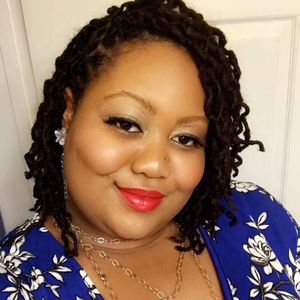 Meet your Posher, Candace